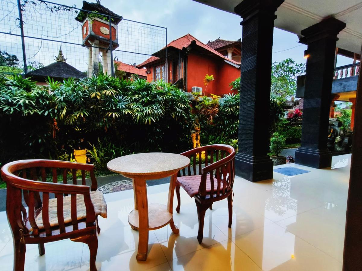 Warji House 1 Ubud Centre Buitenkant foto